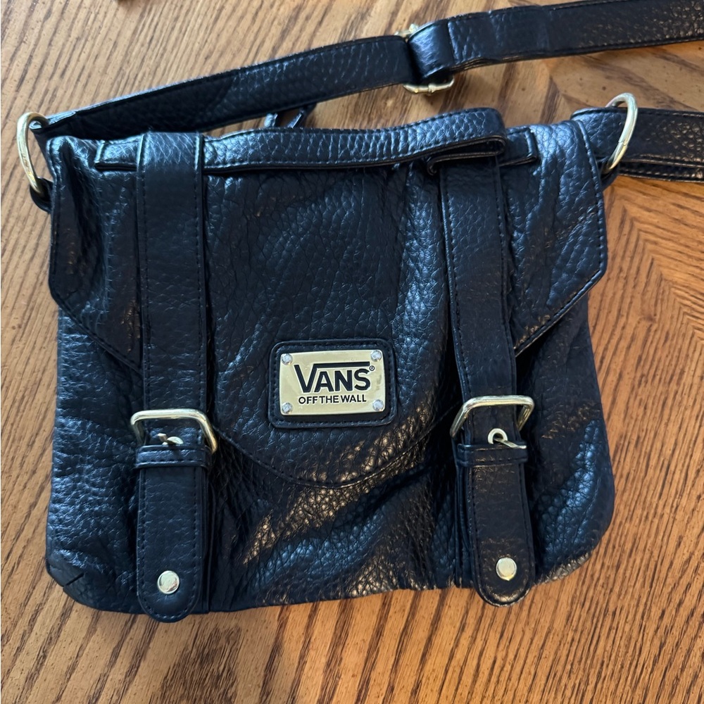 Y2K
Vans Black Textured Crossbody Bag